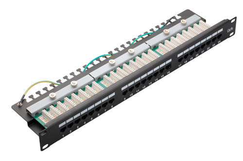ভারবহন রেল ঘরোয়া প্যাচ প্যানেল / 24 পোর্ট Rj45 প্যাচ প্যানেল মসৃণ এবং নমনীয় টান YH4007